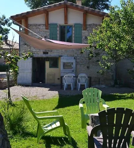 Hébergement de vacances Couanac Familial à La Campagne Avec Piscine Cayriech